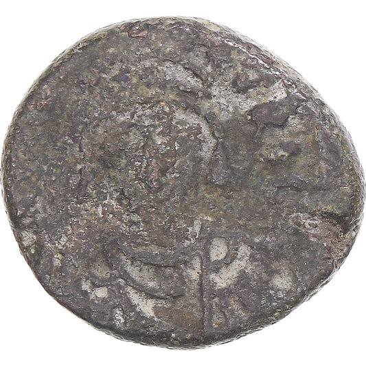 minca,
 
 Maurice Tiberius,
 
 pentán