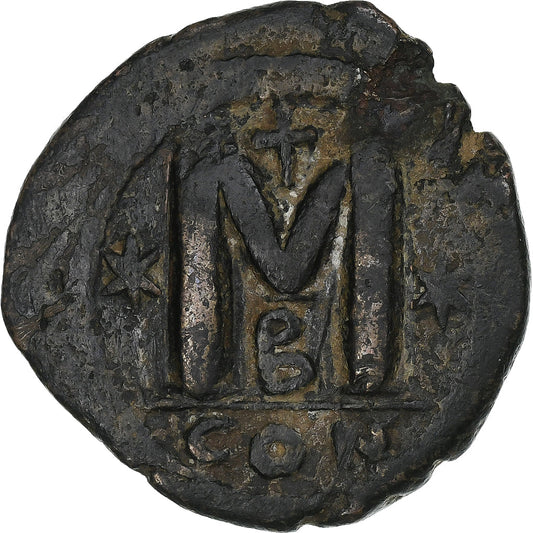 Justinian I. 
  
  Follis, 
  
  527-565