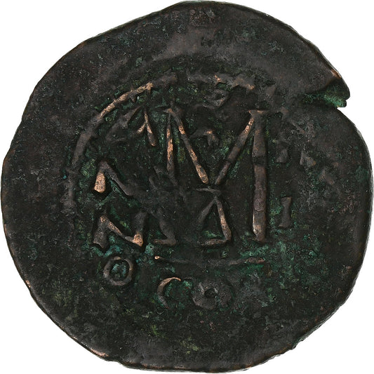 herkulovský,
 
 s Heraklionom Konstantinosom,
 
 Follis
