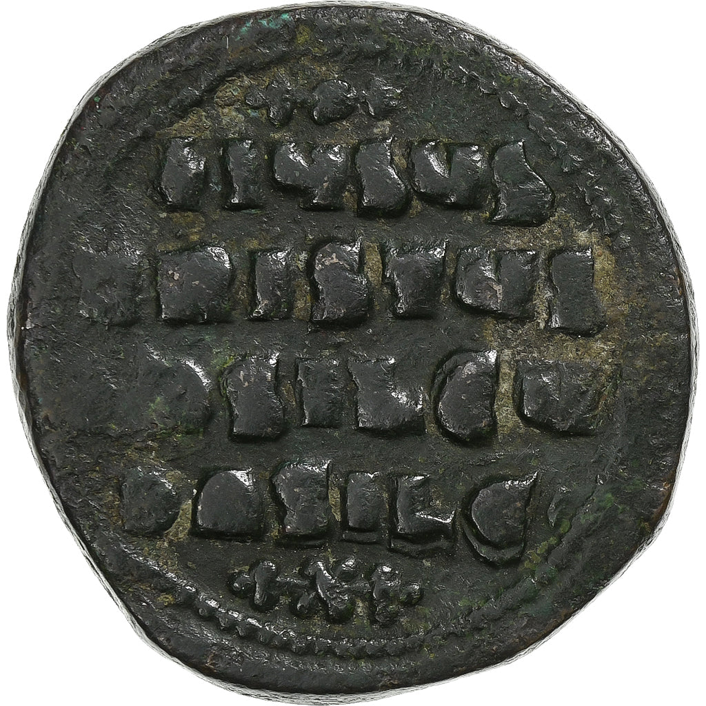 Bazil II a Konštantín VIII.
 
 Follis,
 
 976-1025