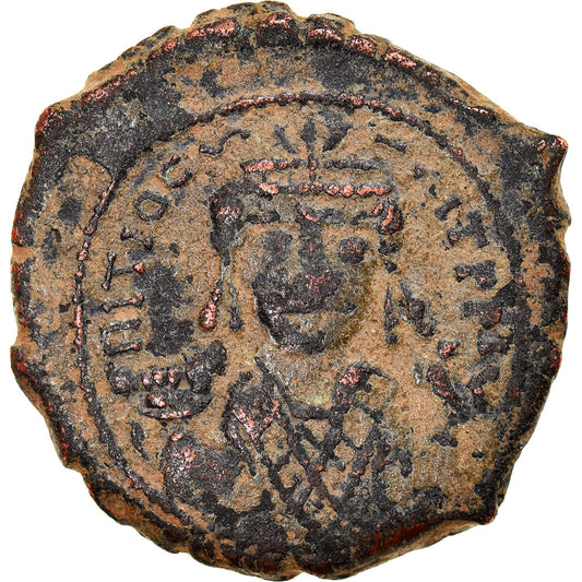 minca,
 
 Maurice Tiberius,
 
 Polovičný blázon